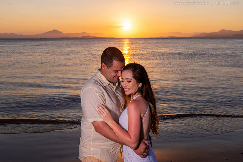 PRE WEDDING ELOIZE E AUGUSTO | ILHA DO MEL/PR