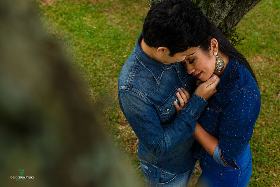 PRÉ WEDDING RAFAEL E PRISCILLA | LAGGUS | CAMPO LARGO/PR